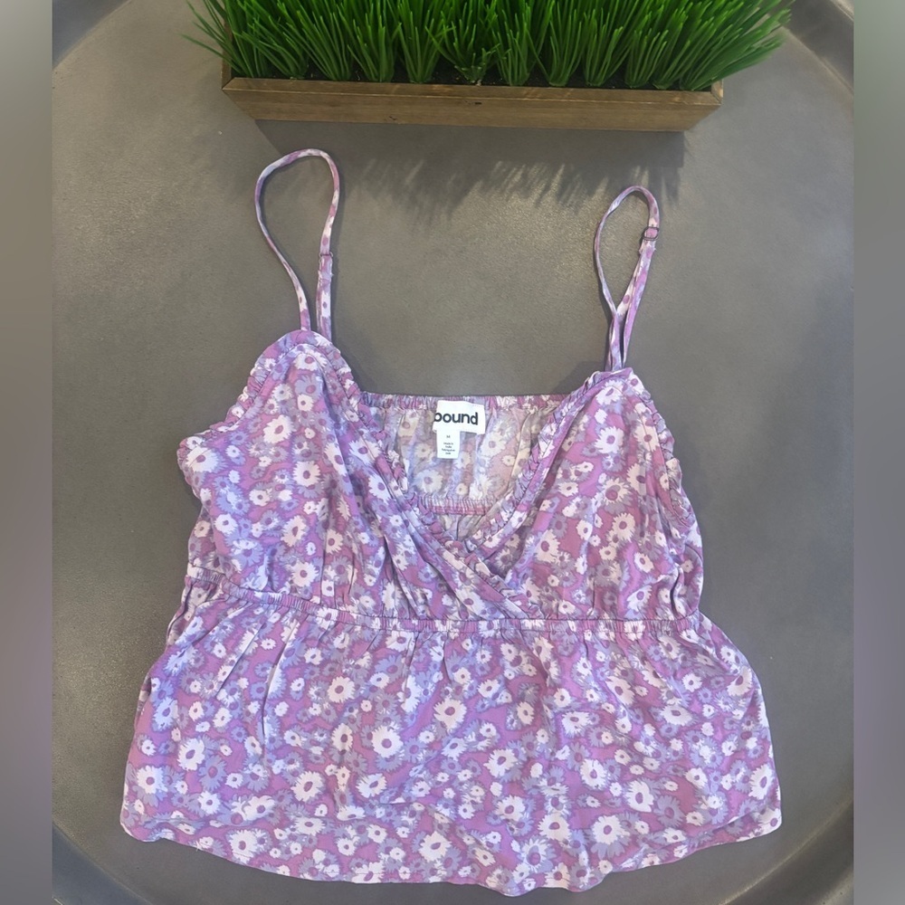 ABOUND Spaghetti Strap V Neck Cami Top Medium - Picture 3 of 7